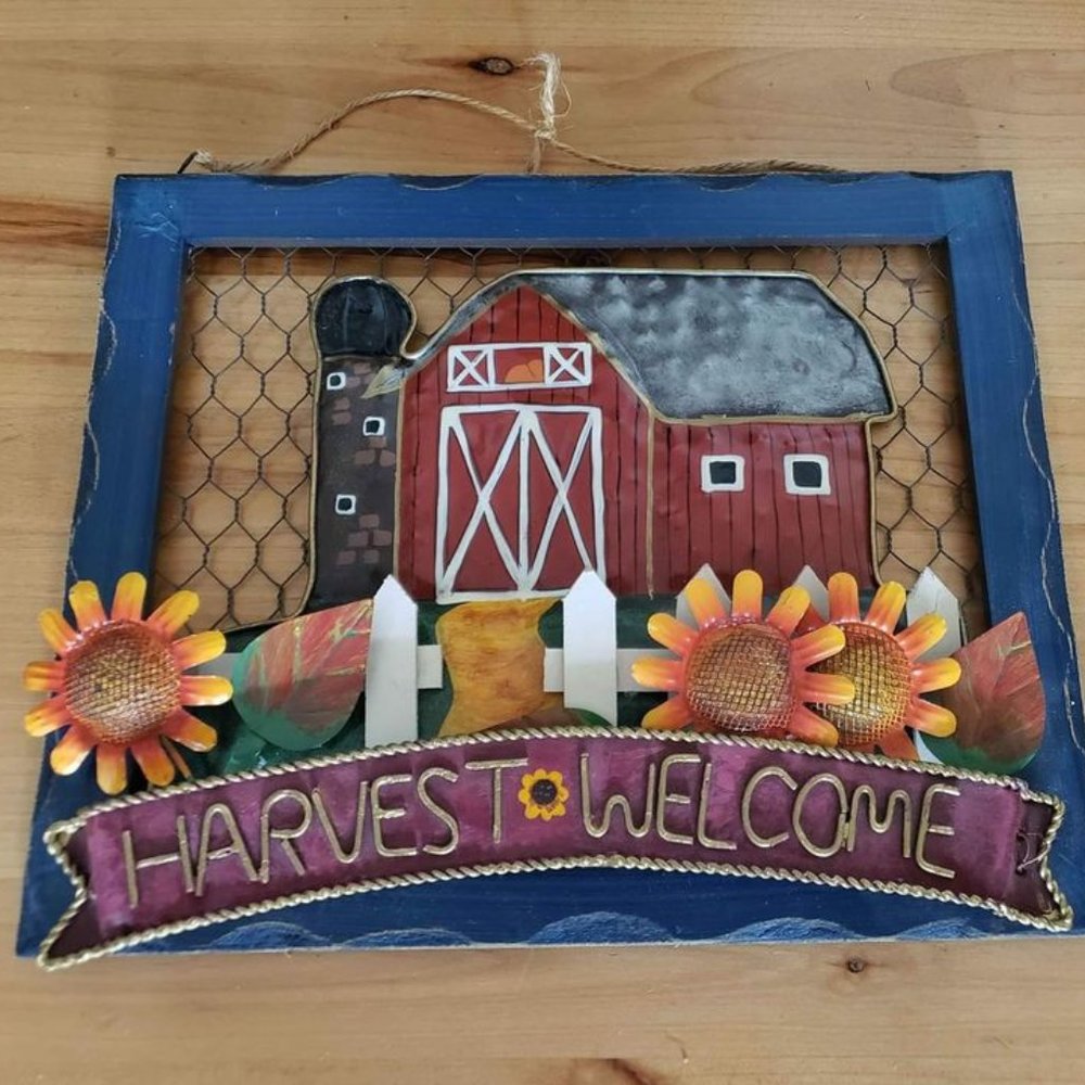Cute Metal Fall Harvest Welcome SIgn